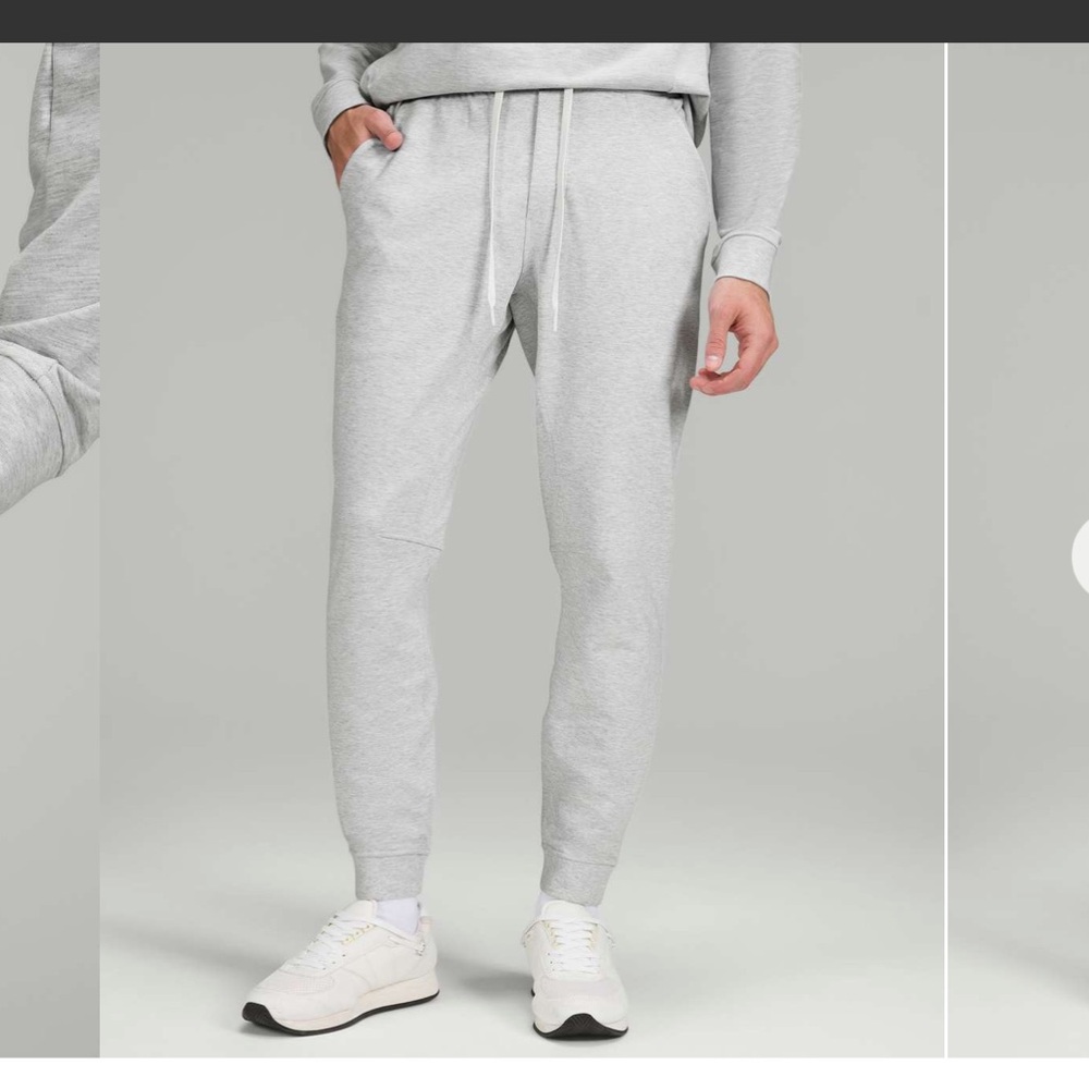 Lululemon City Sweat Jogger
Heathered Ultra Light Grey / Sea Salt